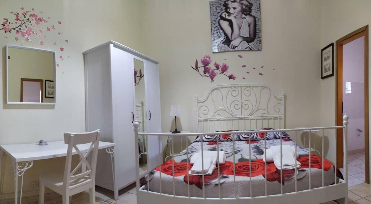 I Cappuccini Rooms Катания Экстерьер фото