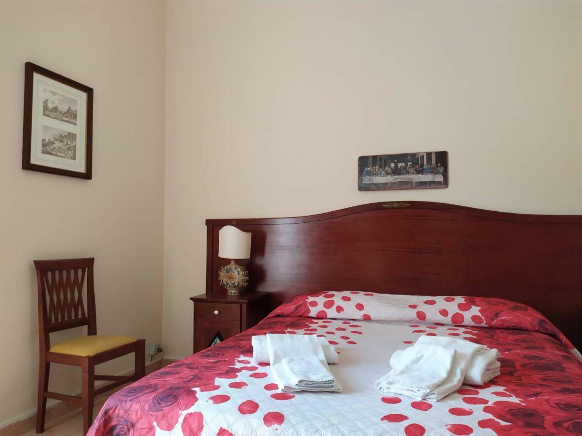 I Cappuccini Rooms Катания Экстерьер фото